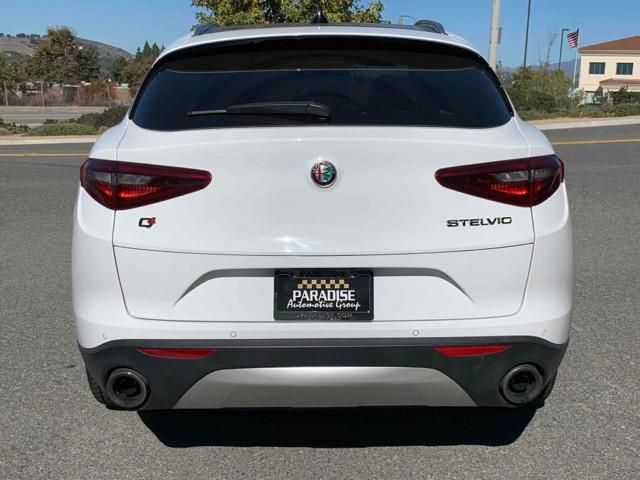 2018 Alfa Romeo Stelvio