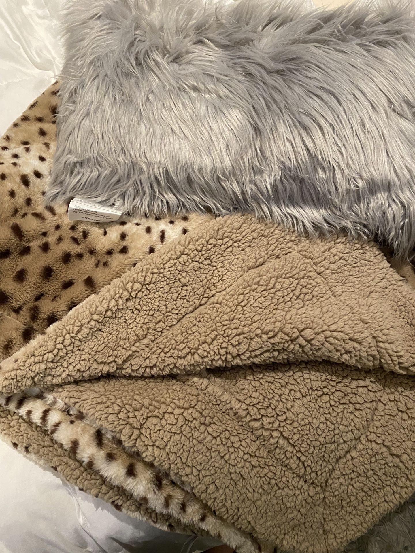 Cheetah Throw Blanket And Gray Faux Fur Pillow