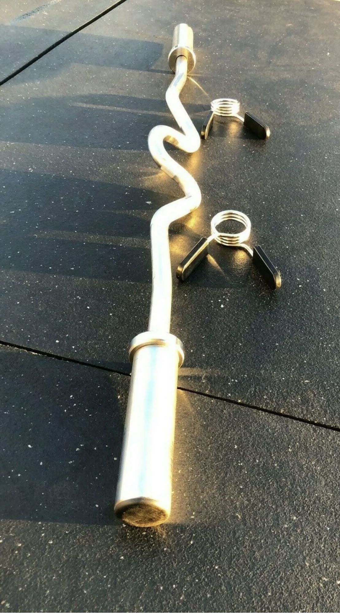 York Barbell 4′ International Olympic Super Curl Bar - CHROME - Prompt Shipping