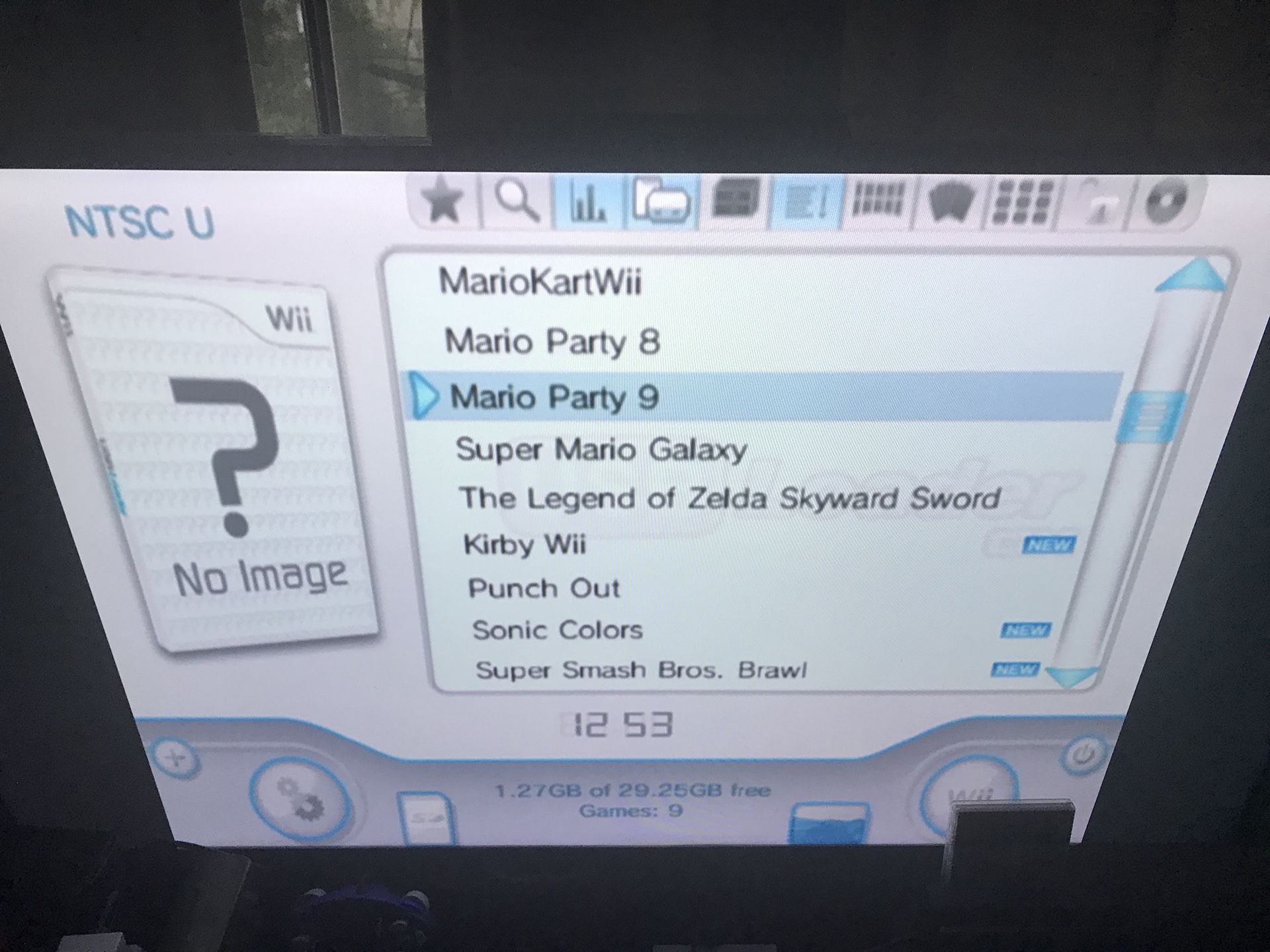 Soft Modded Black Wii Bundle with 10 Wii 44 GameCube and many Classics! for  Sale in Annandale, VA - OfferUp
