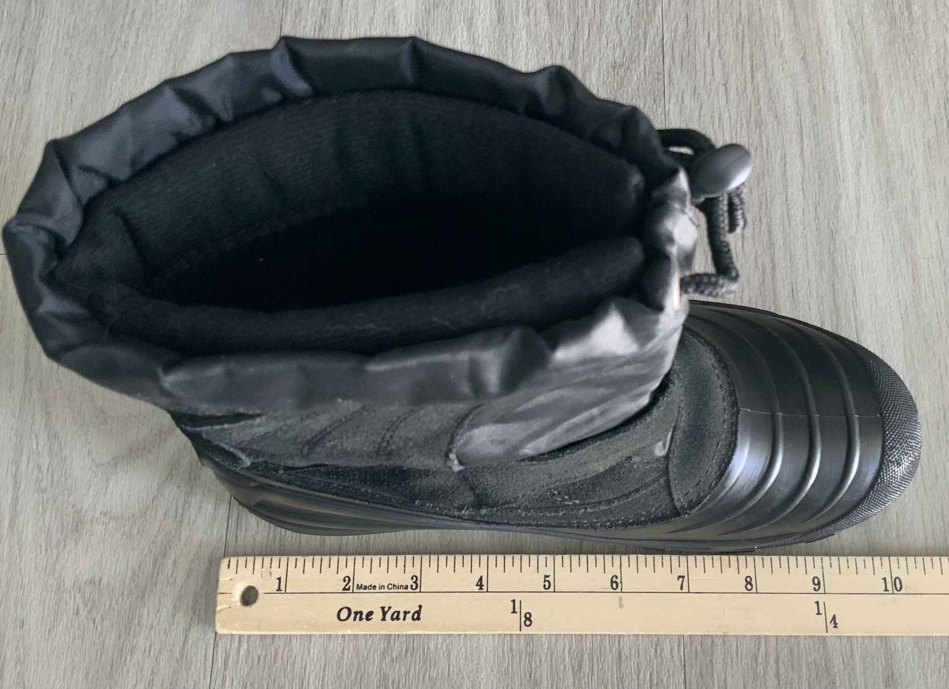 Alpine Design Boy’s Snowcrusher Winter Boots - Black - Size (5)