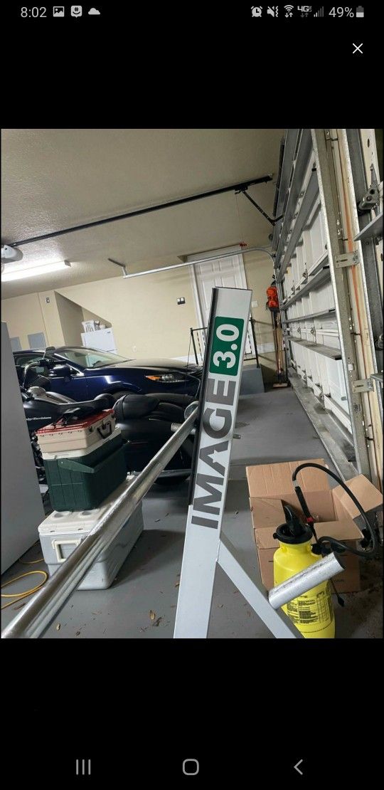 Olympic Bench Press w/ Olympic Bar & +300lbs