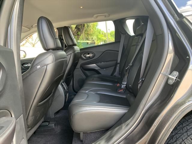 2019 Jeep Cherokee