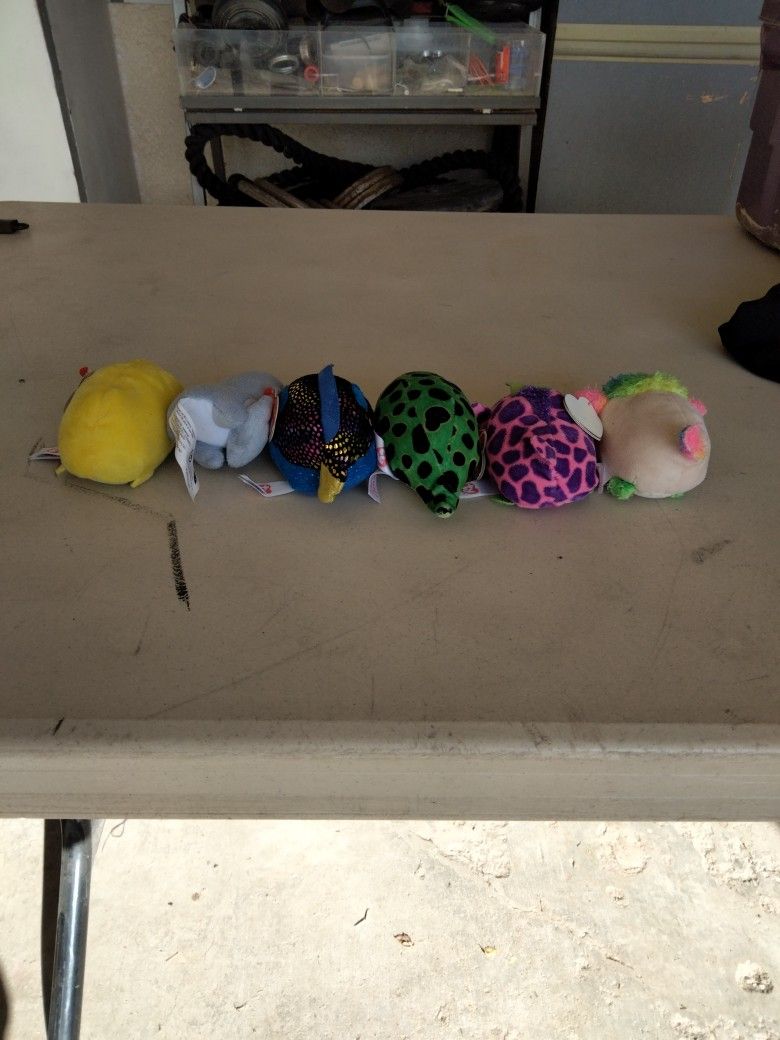 Teeny Ty's Plushies Different Colors