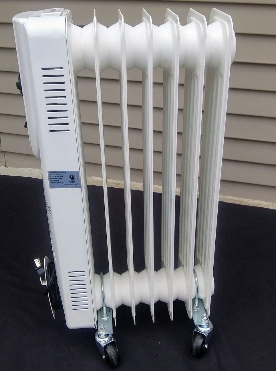 STEELTON PORTABLE ELECTRIC OIL FILLED HEATER for Sale in Greenville, SC ...