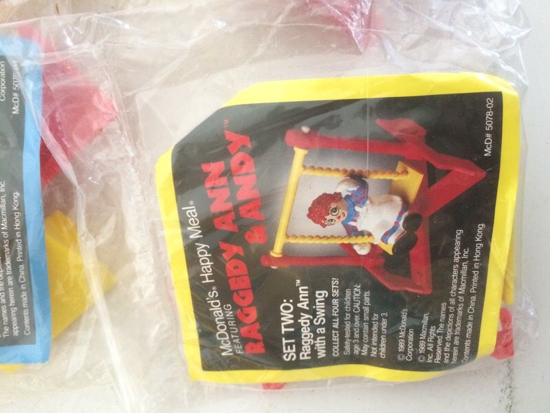 Complete Set Of McDonald’s Raggedy Ann & Andy