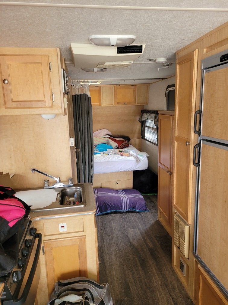 2005 Toy Hauler