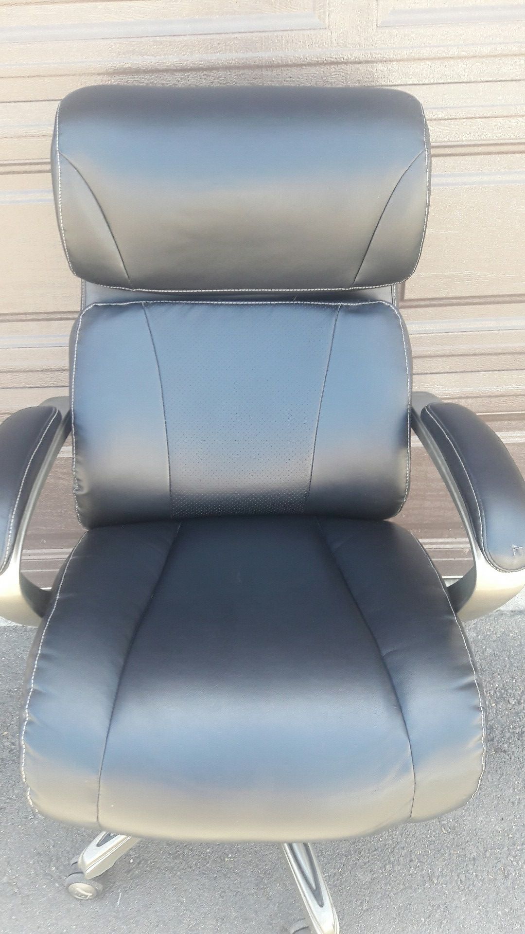 LaZBoy Arcadian Bonded Leather Executive Chair, Black for Sale in