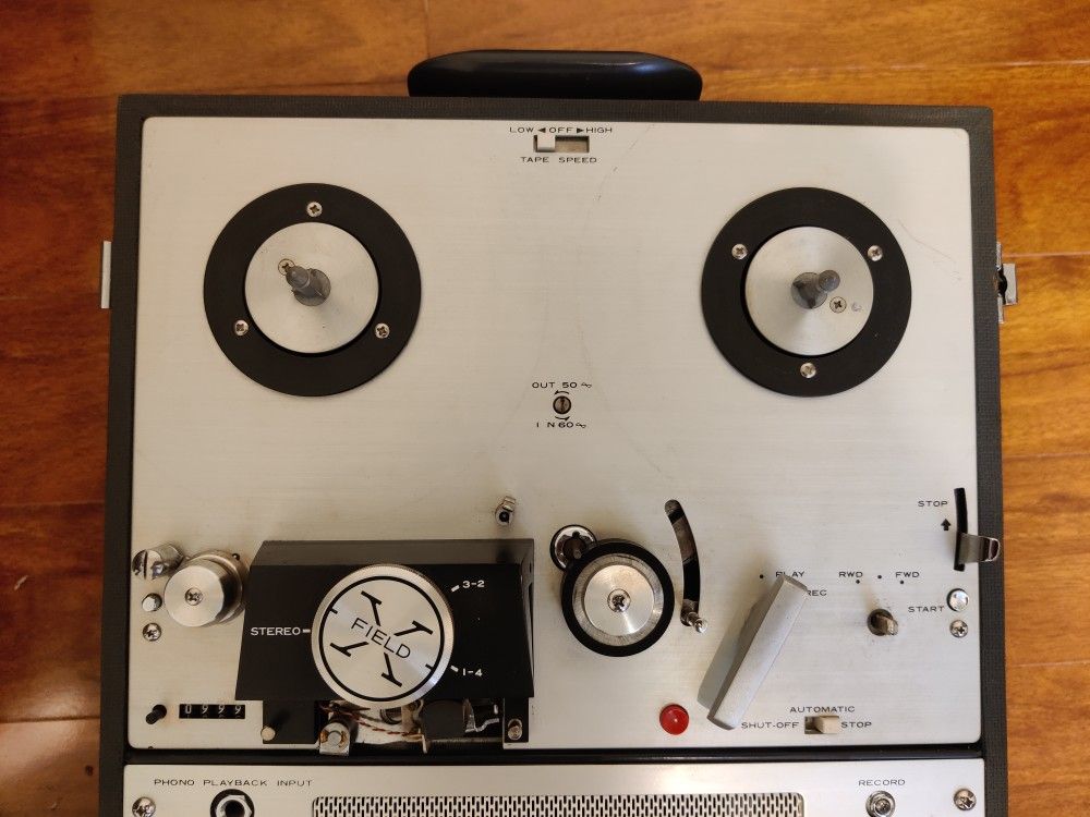 Roberts Reel To Reel Recorder Model 770X