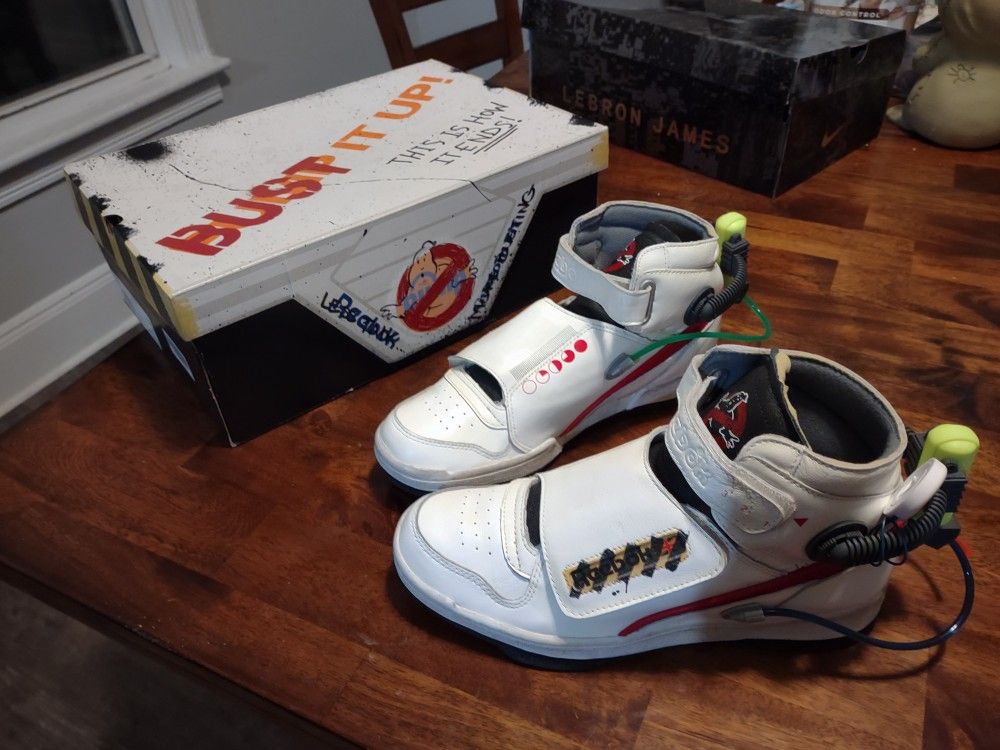Vintage Reebok Ghost Busters Sneakers. Men's 8.5
