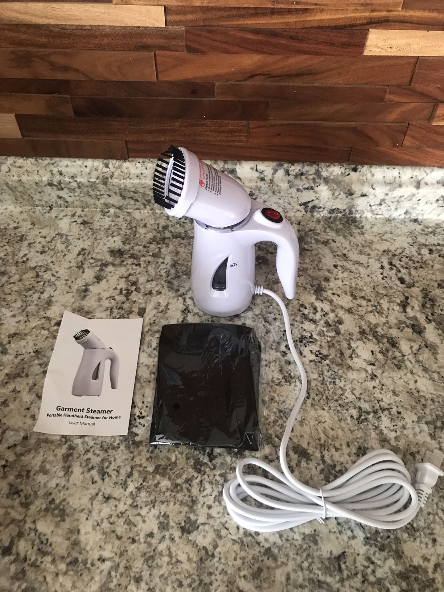 Portable Steamer Fabric Clothes Garment Steam Iron Handheld Compact Fast Heat-up