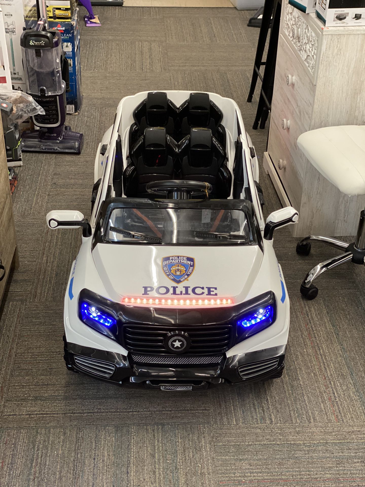 💫Brand New💫 NYPD Police Car 12V Ride-On
