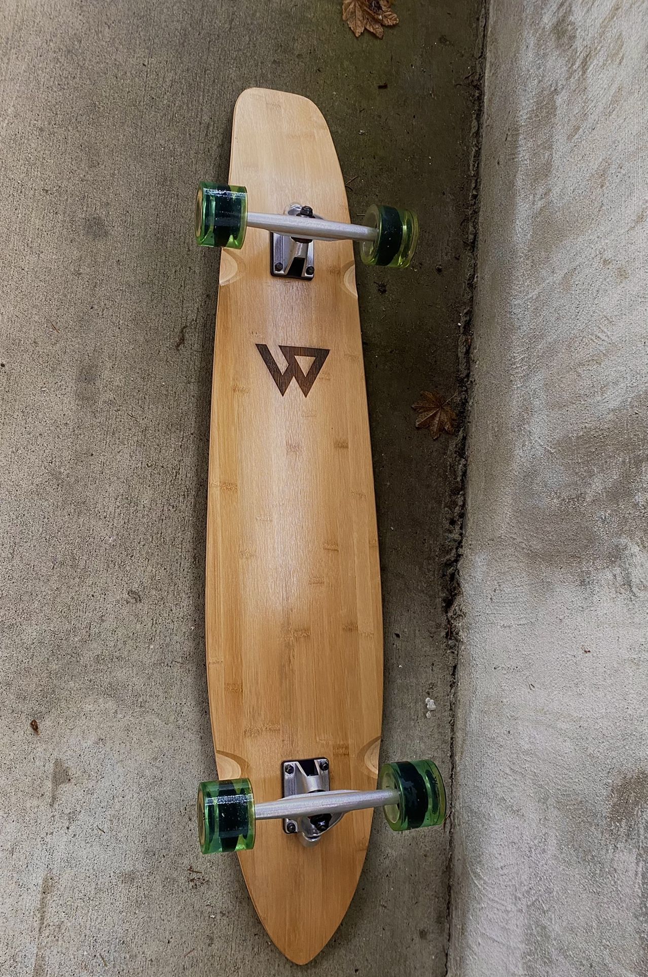 Magneto 44 Inch Longboard Skateboard (Green)