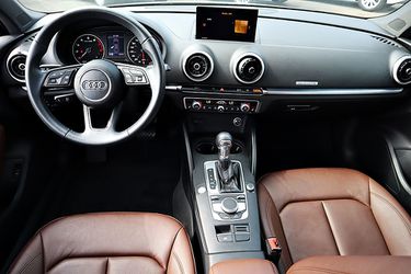 2018 Audi A3 2.0 TFSI Premium Plus quattro AWD,only 11k Thumbnail