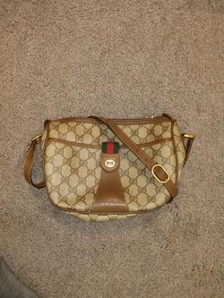 Authentic Gucci Vintage Monogram Gg Shelly Line Crossbody Brown Leather Purse Crossbody  Thumbnail