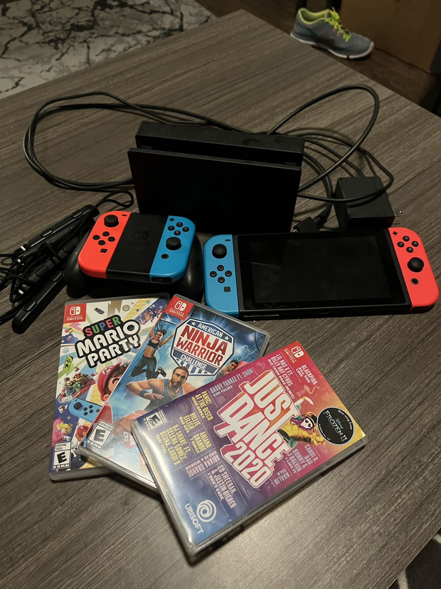 Nintendo Switch With 4 Joy Con Controllers & 3 Games