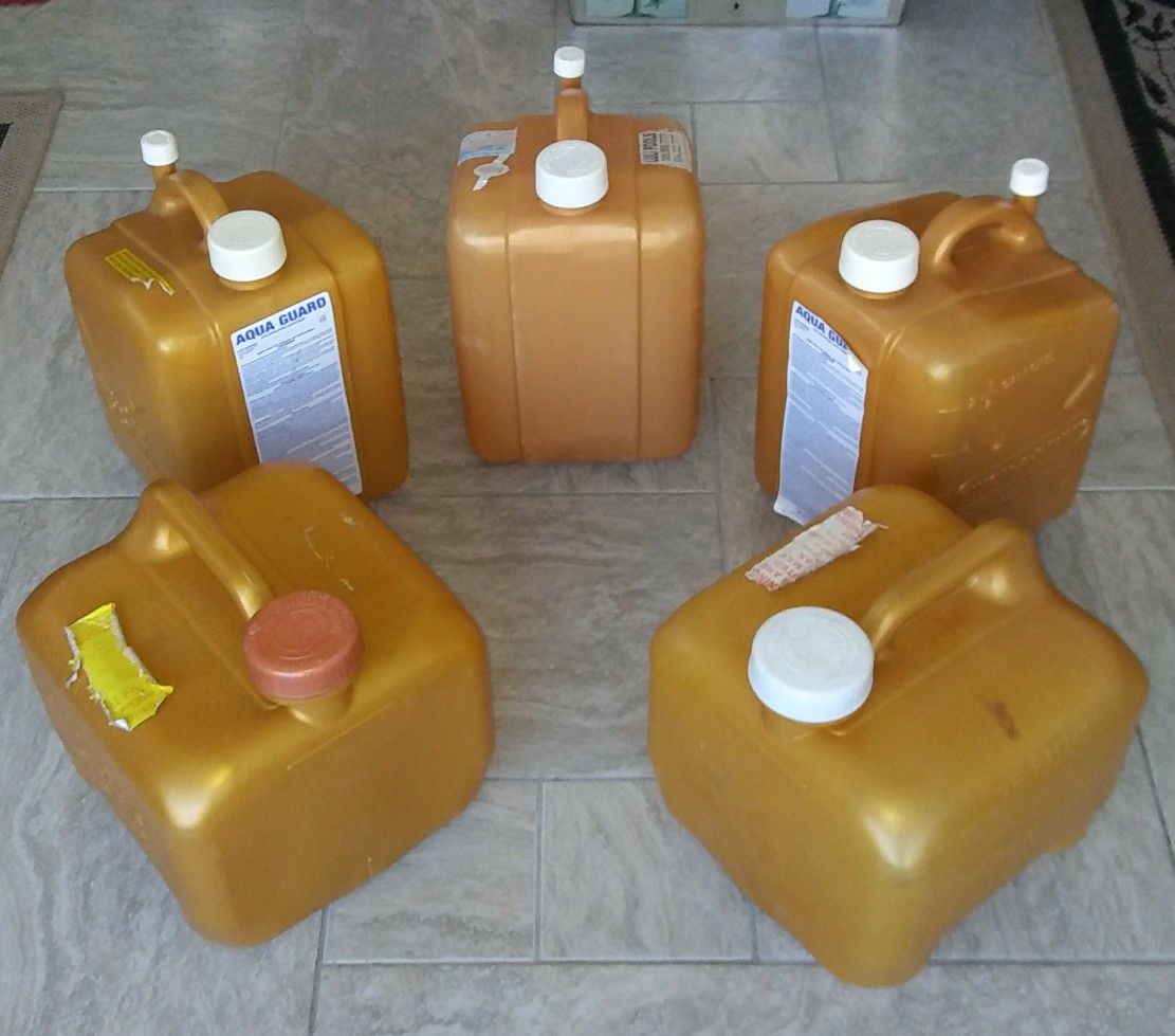 Five Suncoast Gold Liquid Chlorine Shock, 2.5 Gallon Jugs for Sale in