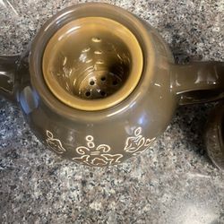 Tea Pot And 4 Cups Set Thumbnail