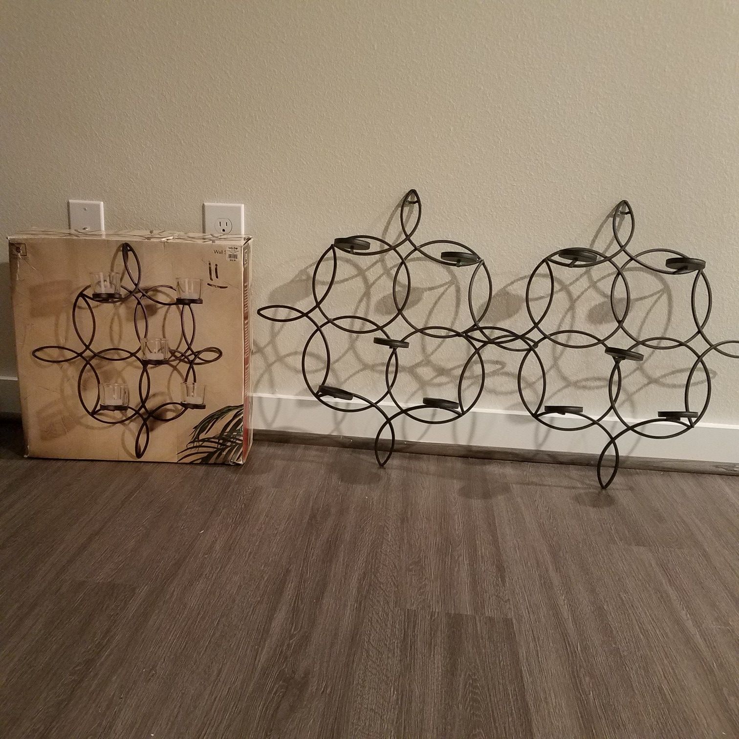 Candle holder