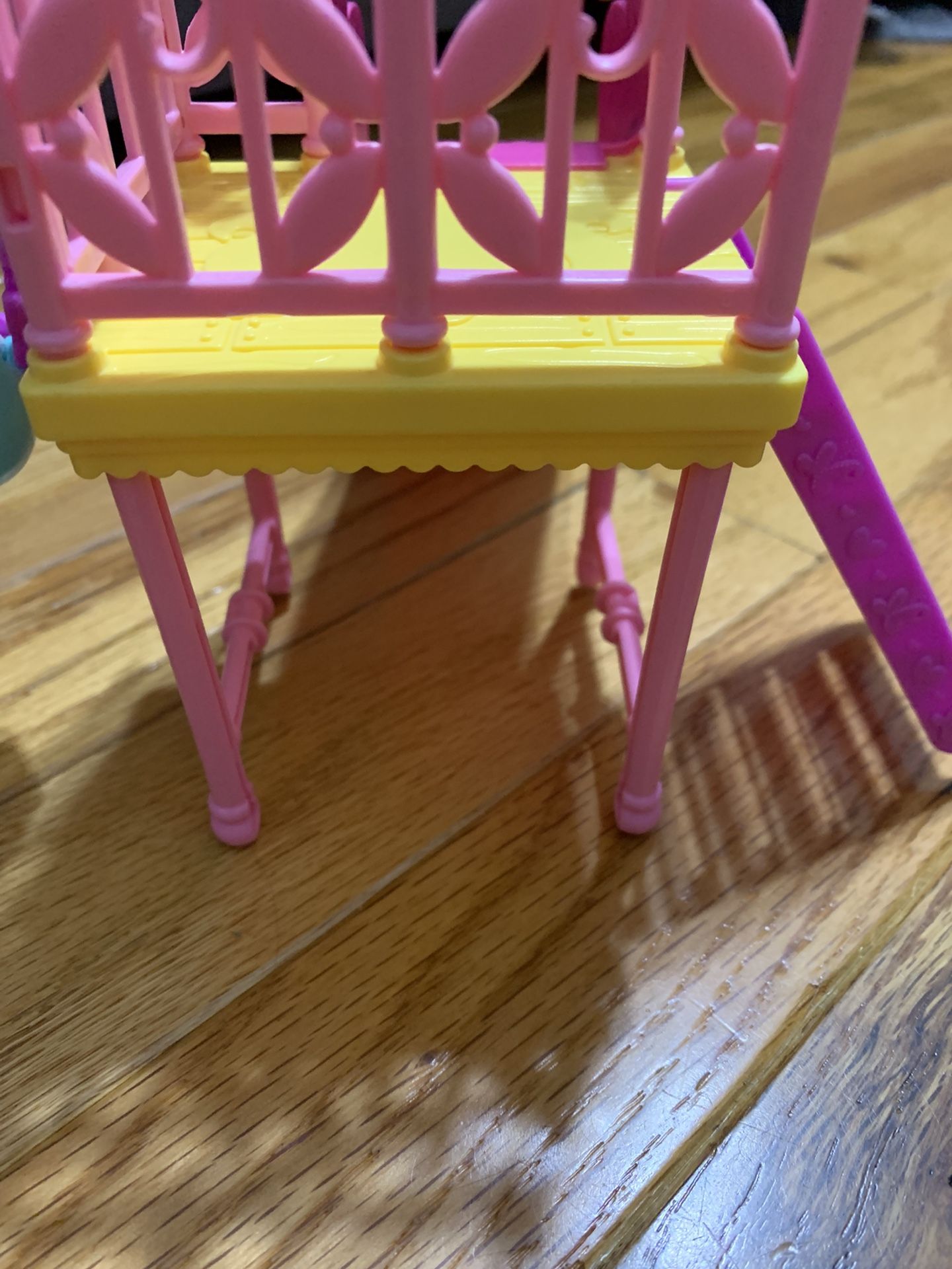Barbie club Chelsea Swing Playground Set