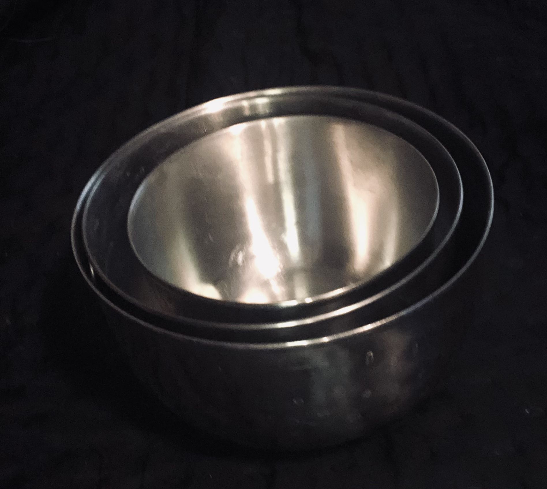 Set Of 3 Great Condition Stainless Steal Nesting Mixing Bowls. 1 Is Farberware Double Thumb Ring #734. $20 Pickup/$23 Shipping