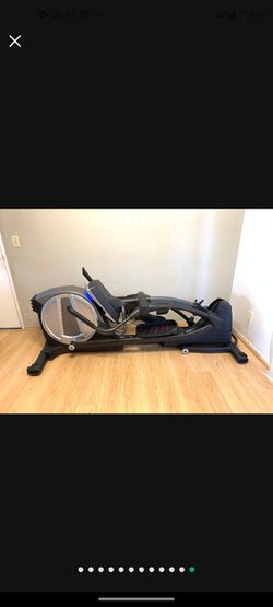PROFORM 9.0 E T ELLIPTICAL MACHINE ( LIKE NEW & DELIVERY AVAILABLE TODAY Thumbnail