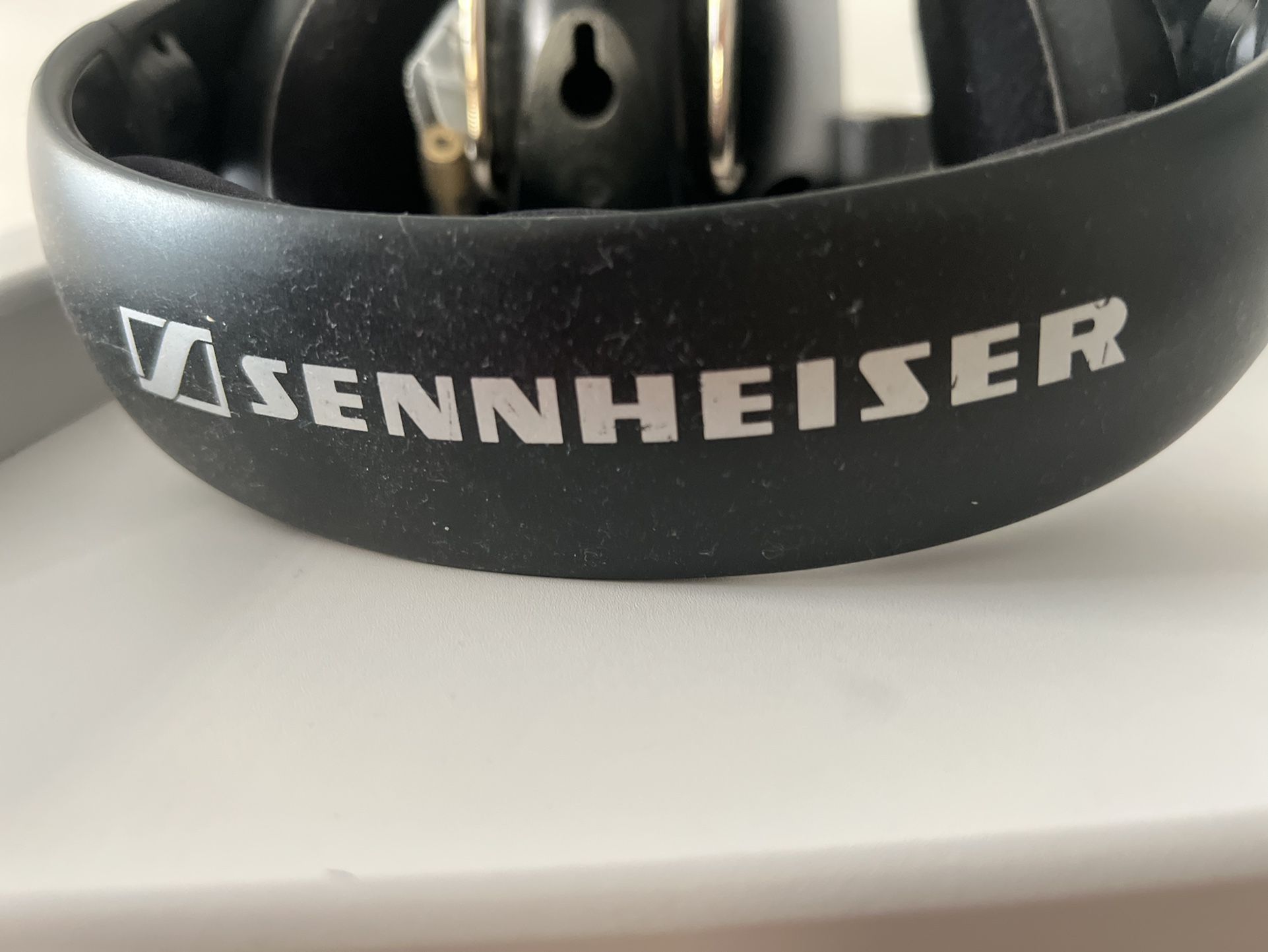 Senheisser Wireless RF Headphone For TV