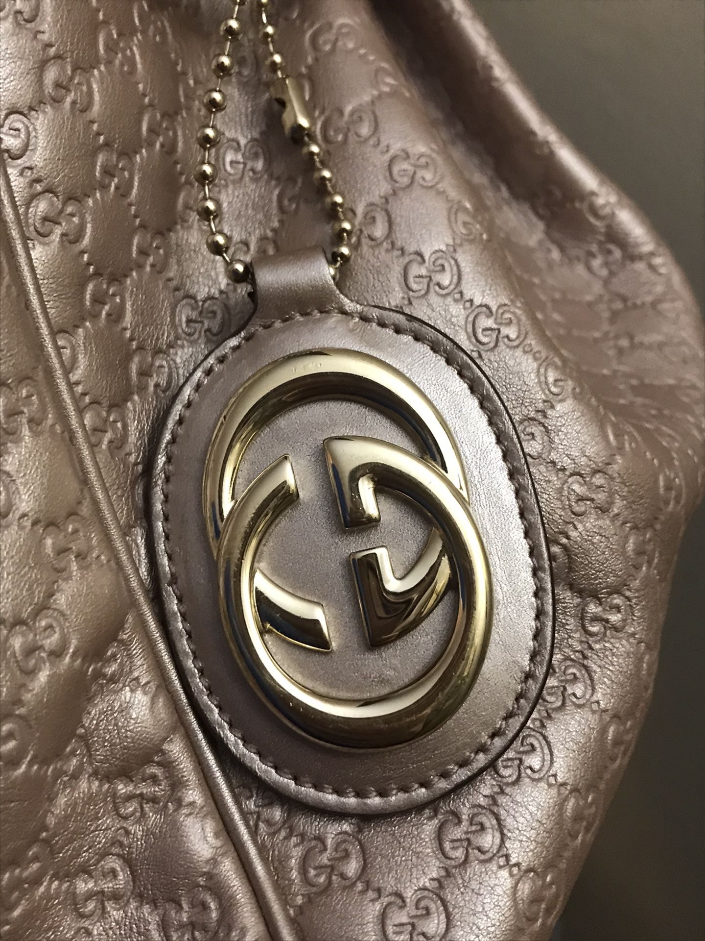 Authentic Gucci Sukey Microguccissima Tote Bag In Like New Condition
