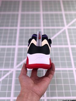  Nike Air Max 200 sport shoes Thumbnail