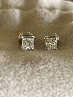 Diamond Earrings Thumbnail