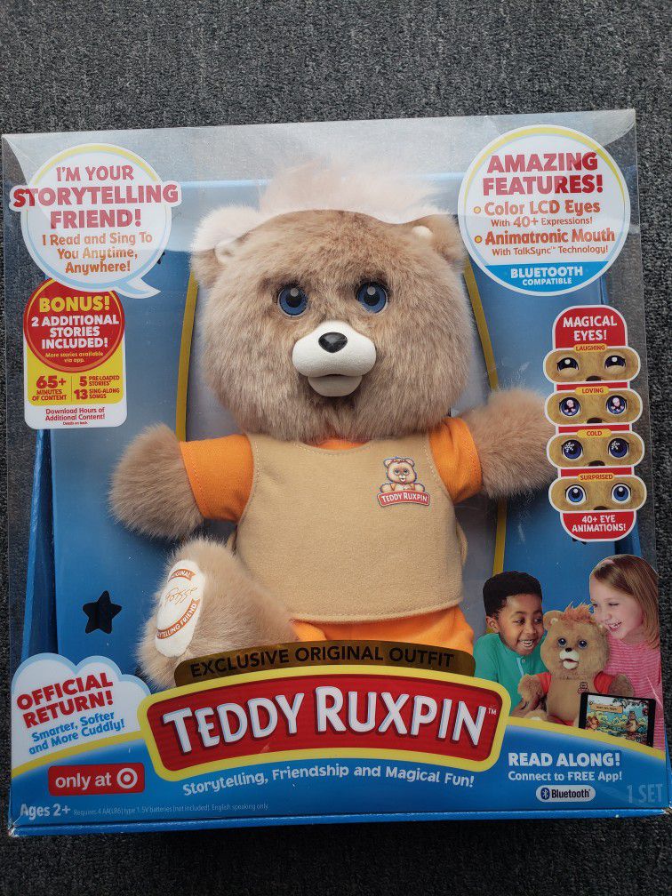Teddy Ruxpin Exclusive Original Outfit New In The Box Electronic Children's Animated Toy