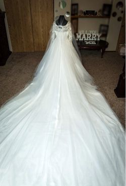 Beautiful Custom Wedding Dress Thumbnail