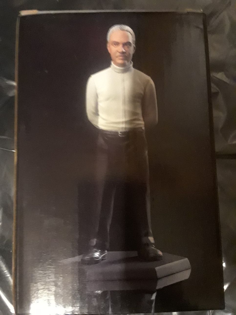 Loot firefly figure