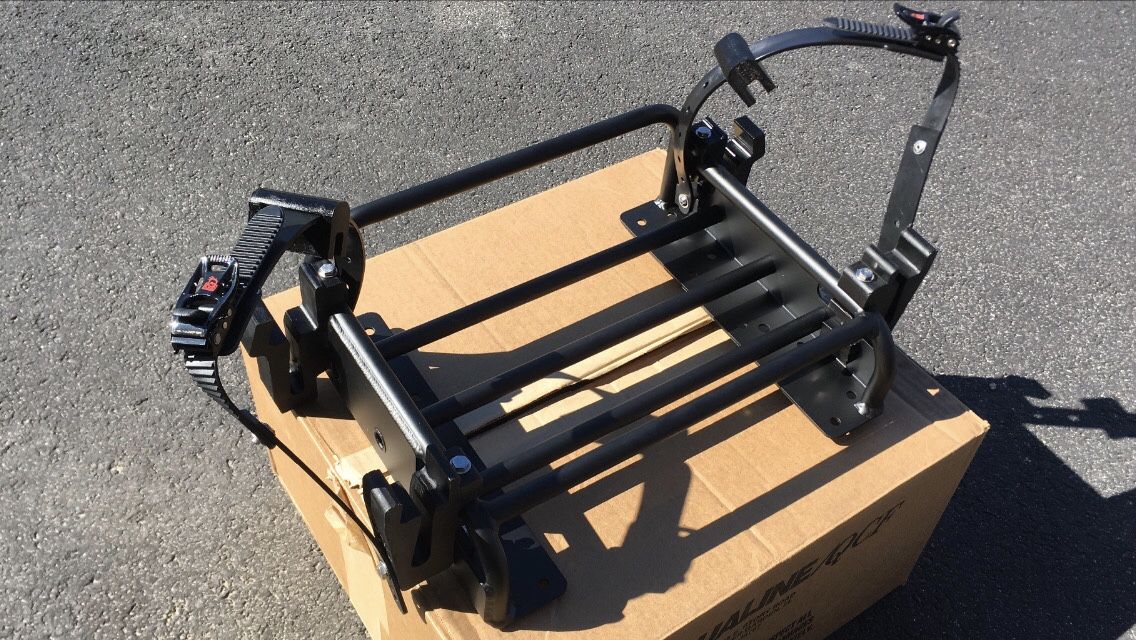 “CFR” Cheetah Factory Racing Dual Snowboard / Ski Rack
