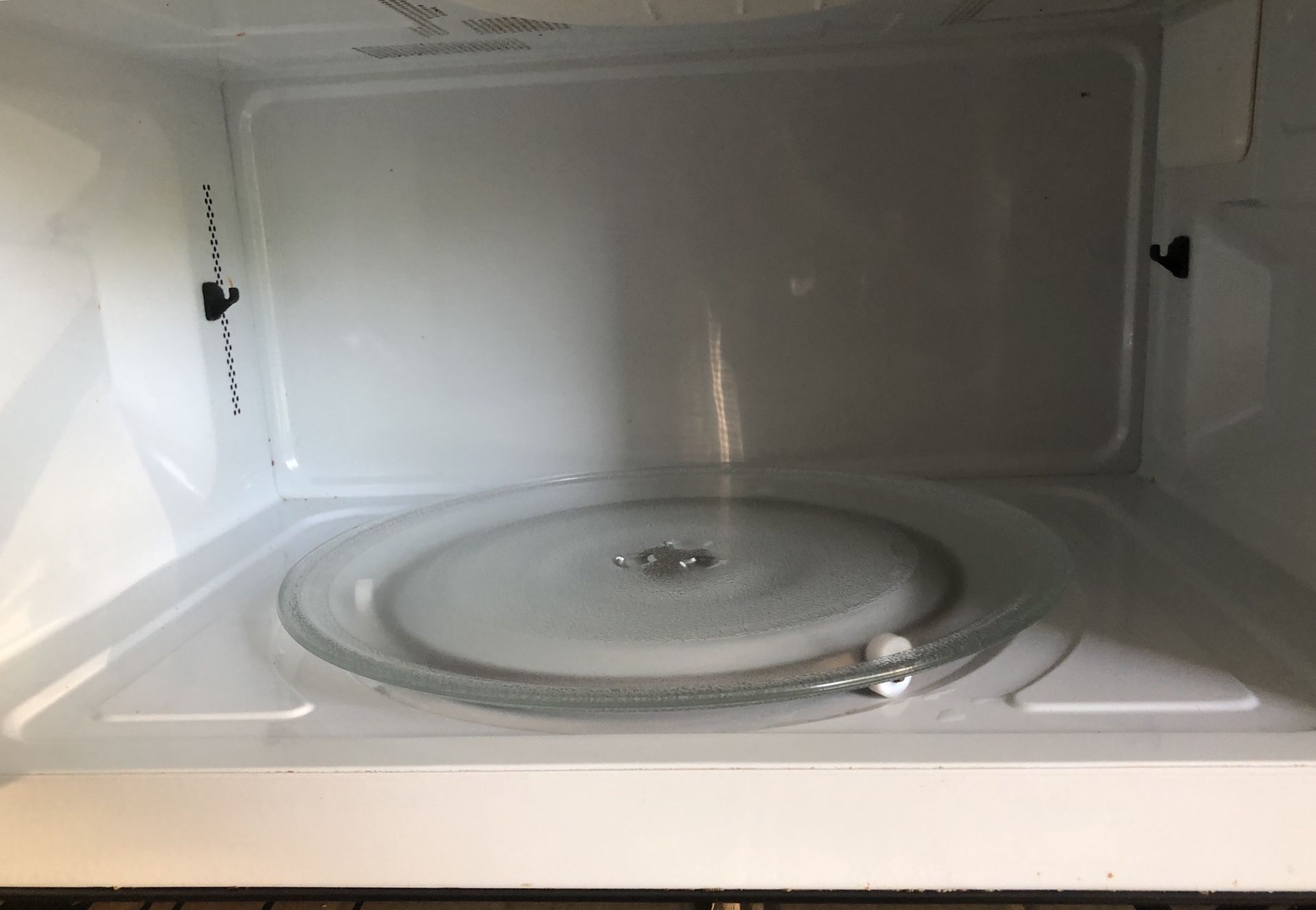 LG Microwave PRICE DROP
