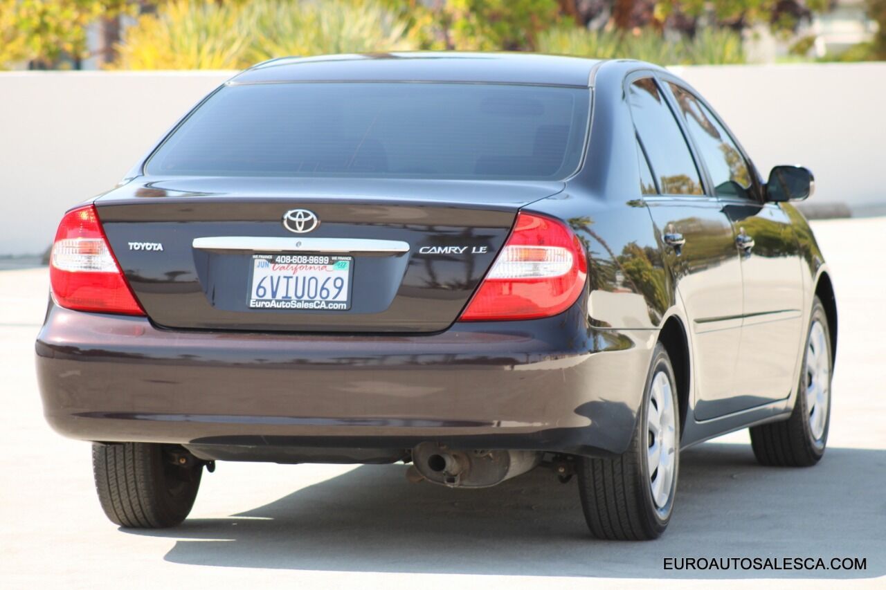 2004 Toyota Camry