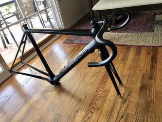 Cannondale Supersix Carbon Frameset  With Cannondale Headset, Handle Bar And Stem  Thumbnail
