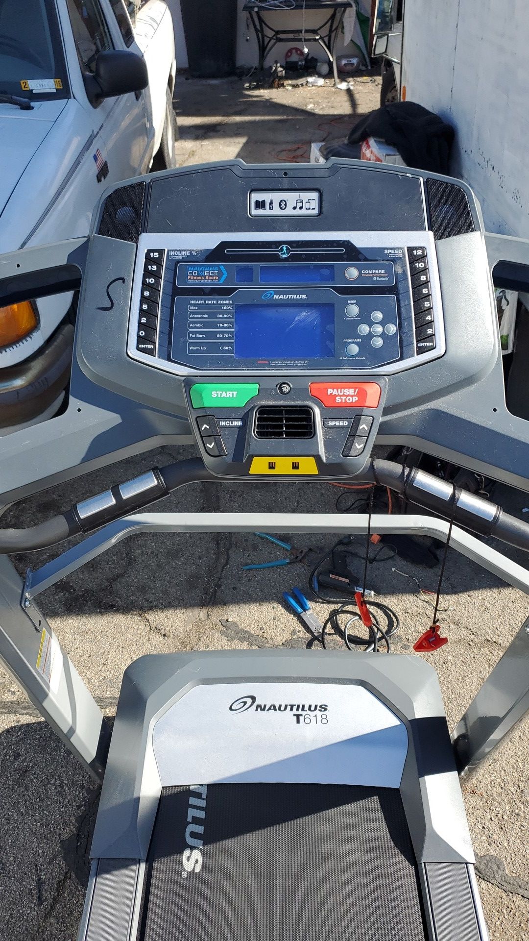 Nautilus t618 treadmill for Sale in Montclair, CA OfferUp