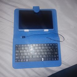 Tablet With Optional Keyboard And Case Thumbnail