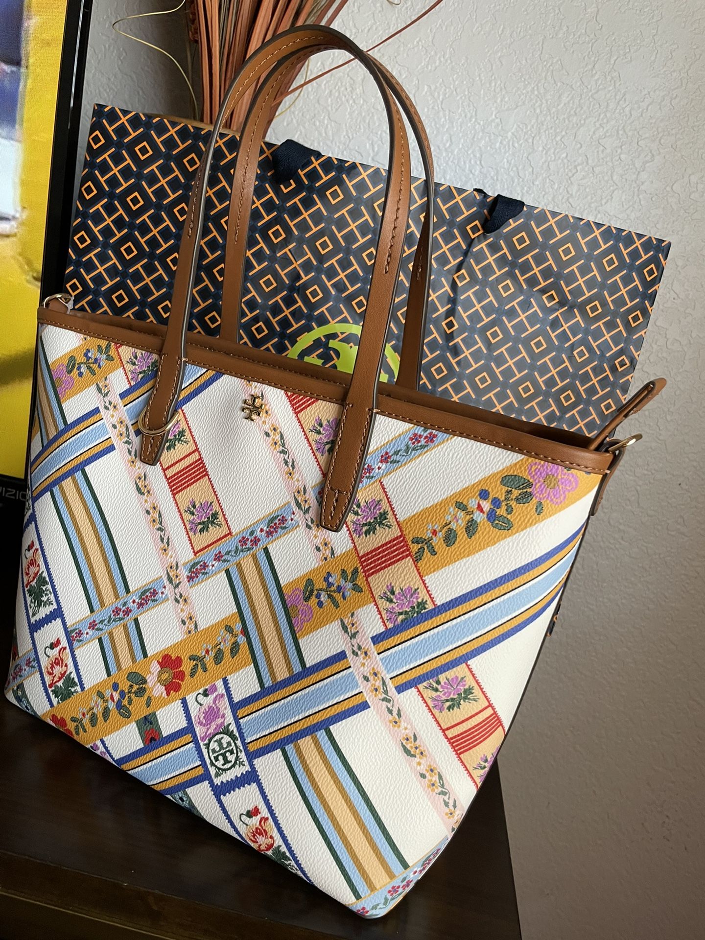 Authentic Tory Burch Handbag