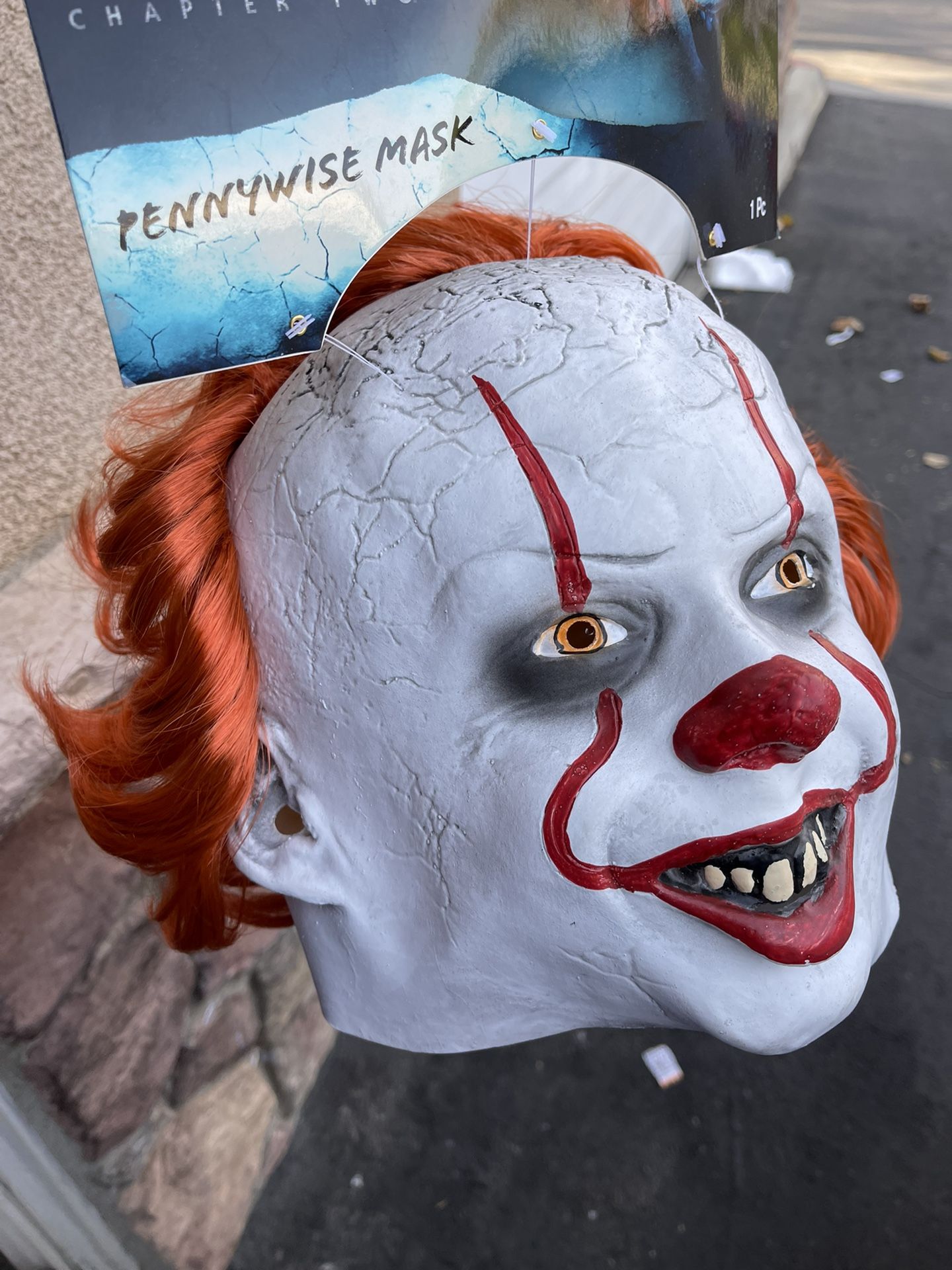 New! IT HALLOWEEN MASK