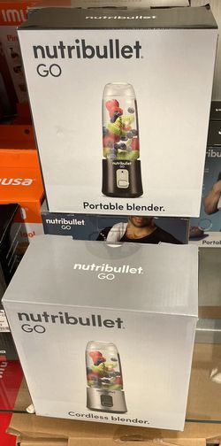 BRAND NEW - NutriBullet GO Portable Blender for Shakes and Smoothies 13 Ounces 70 Watts NEW Thumbnail