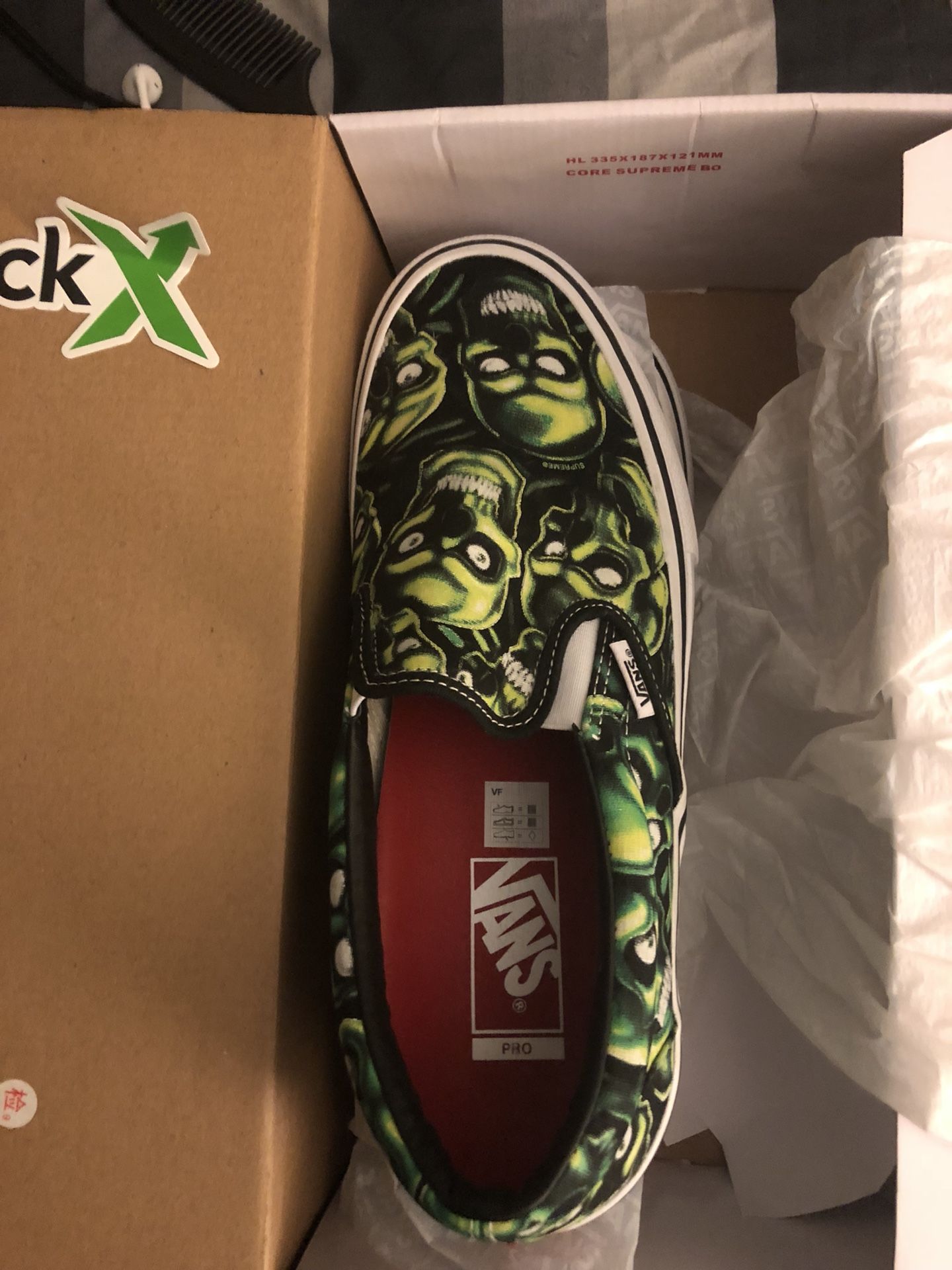 Supreme Vans Green Skull Size 10.5