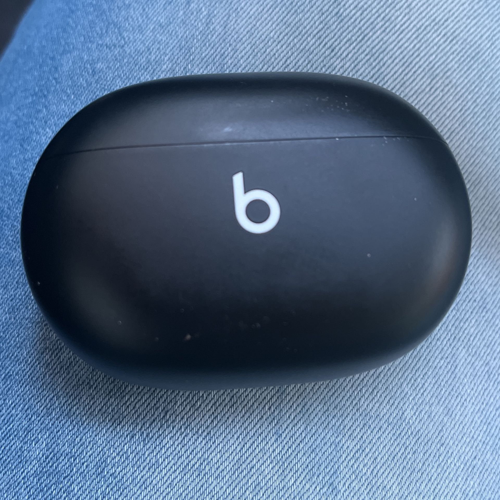Beats Studio Buds