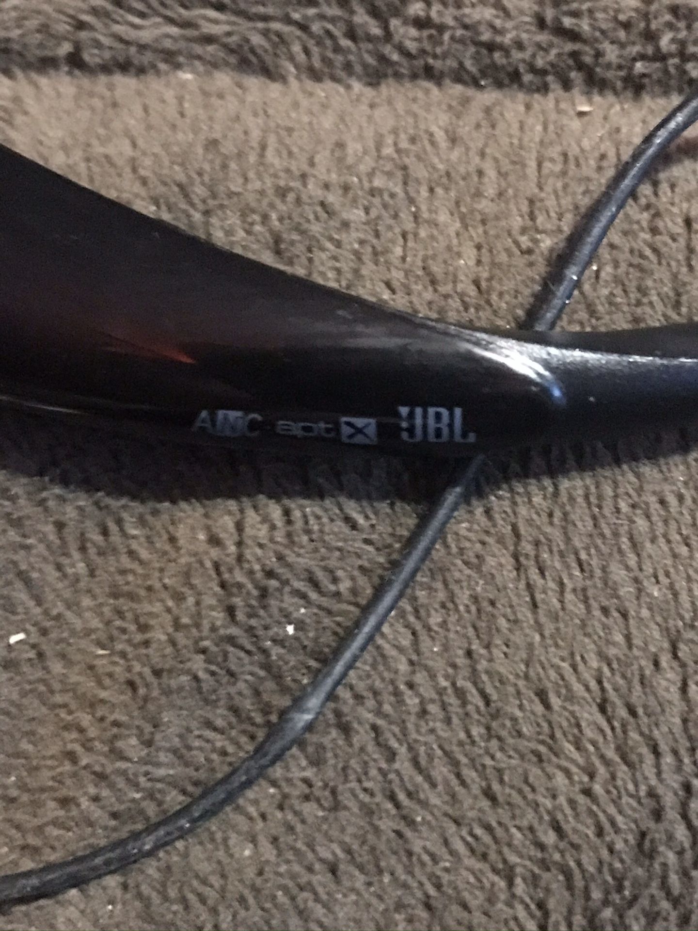 LG wireless headphones