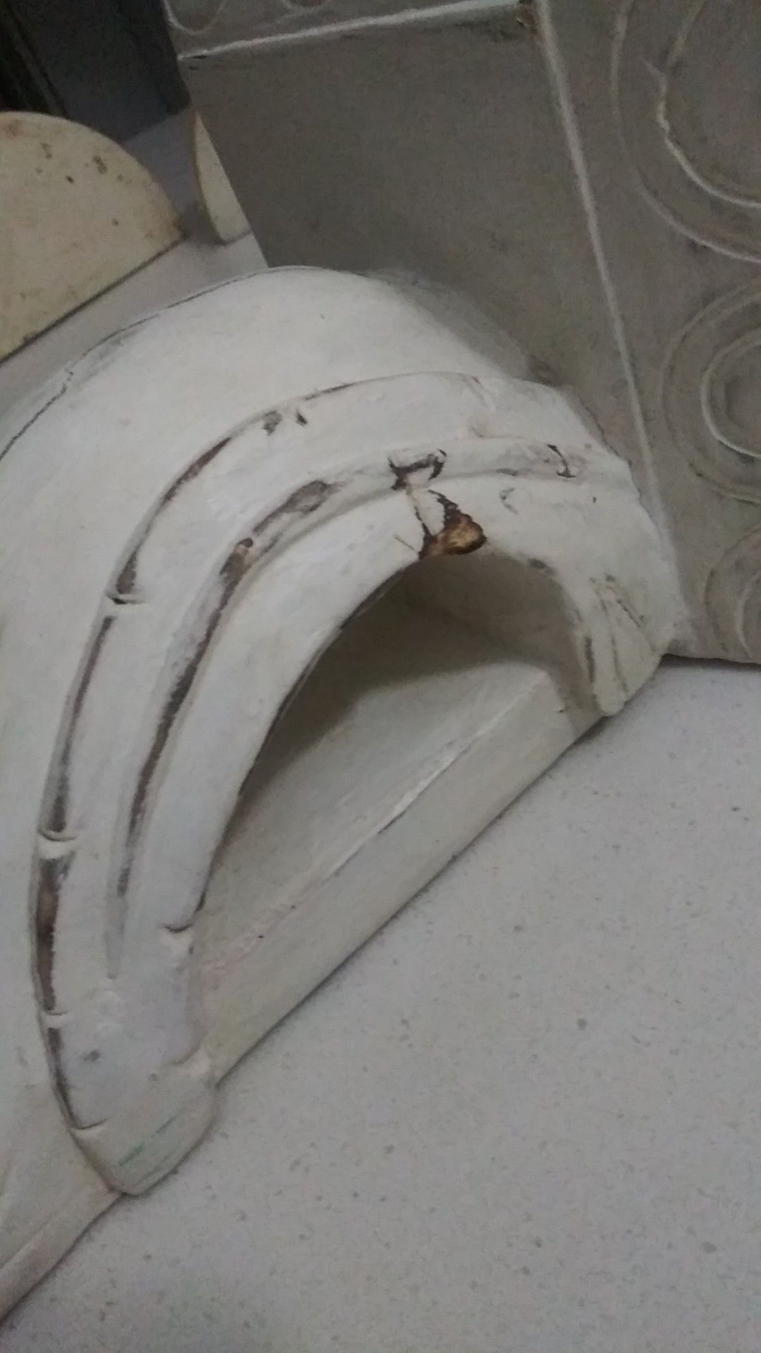 White wooden Corbelle(Bracket)