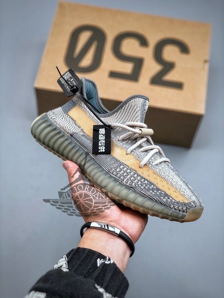 Adidas Yeezy Boost 350 New