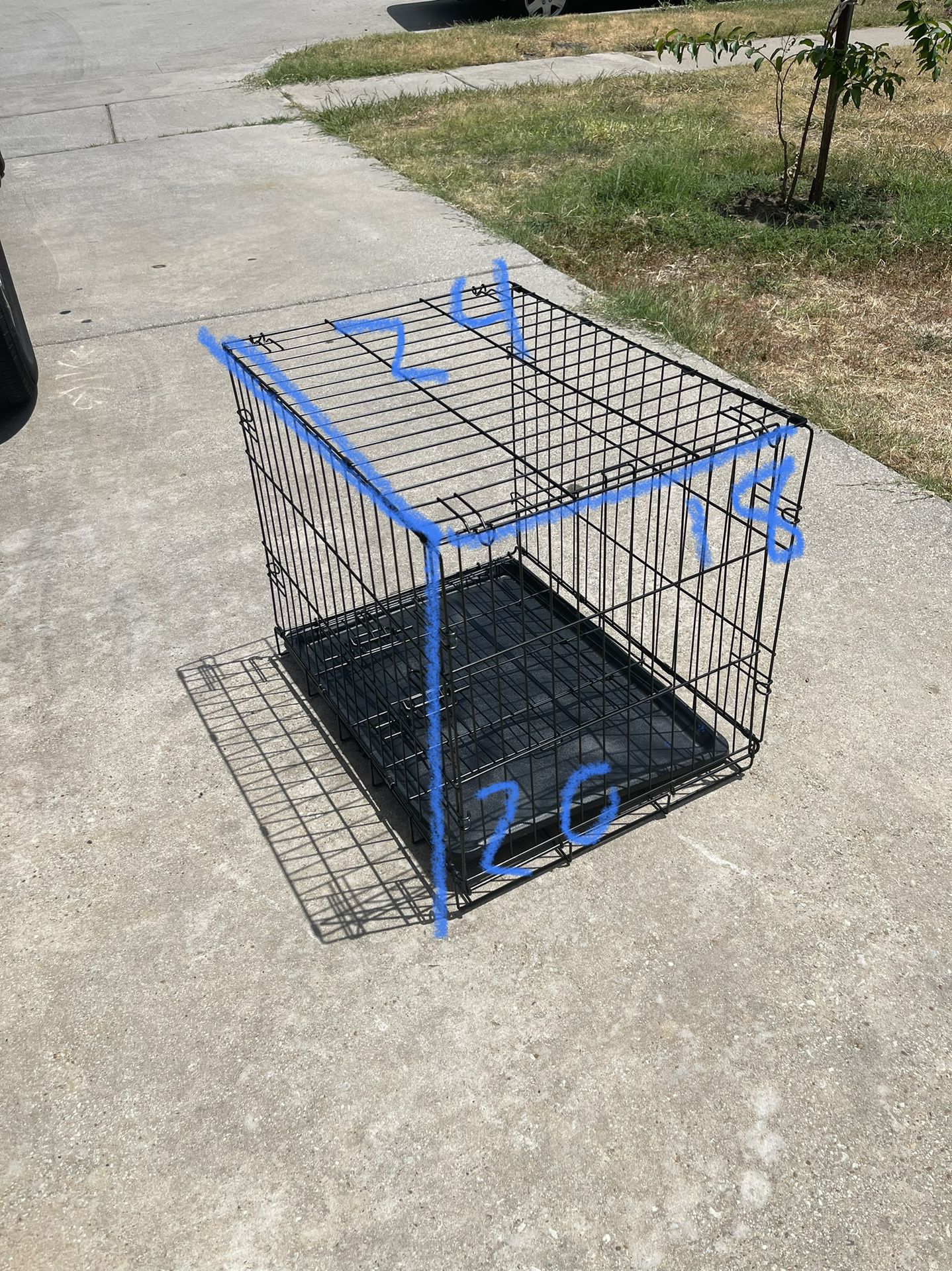 Dog Cage Like New Condition Price Firm 