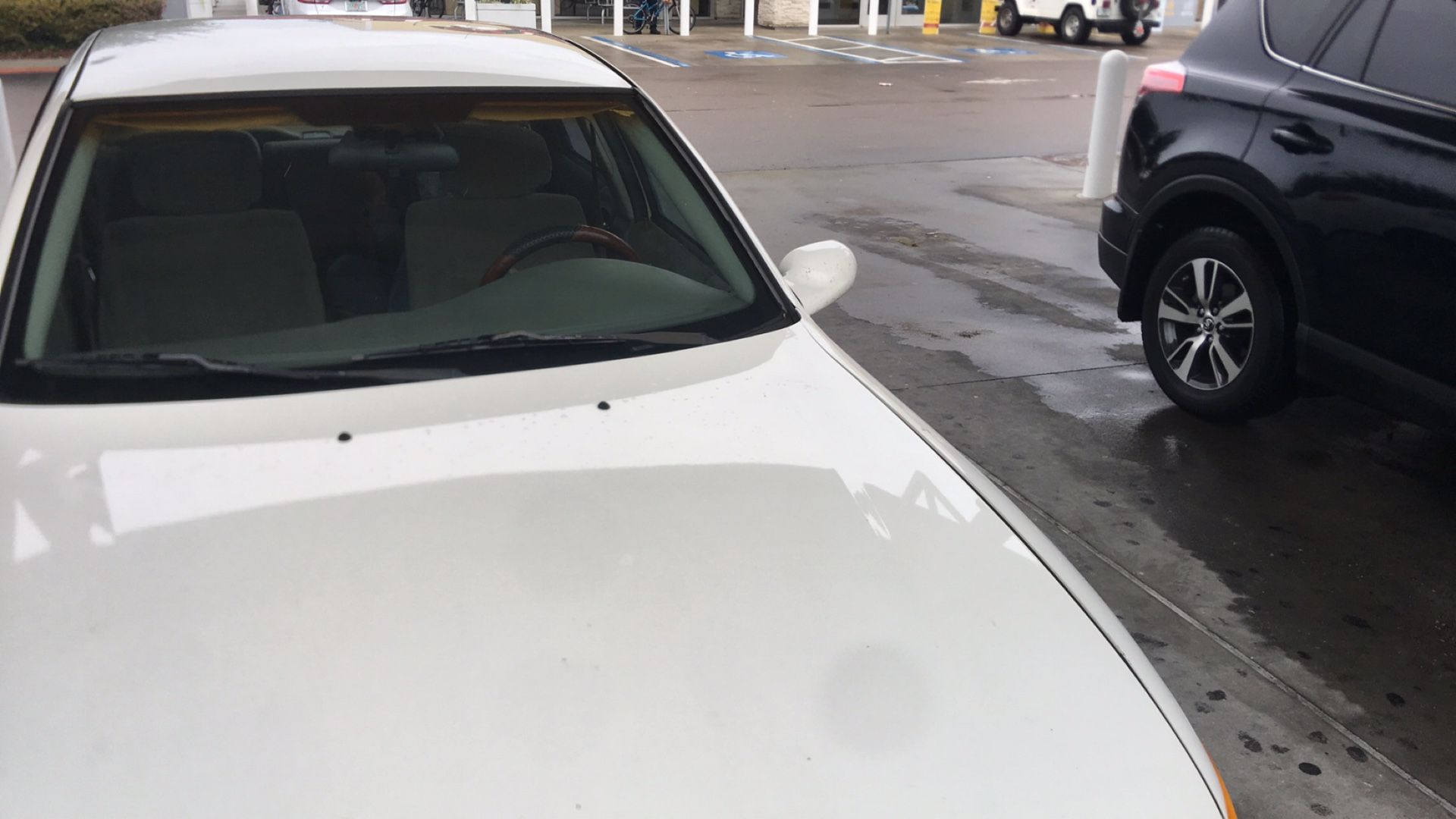 I have a 2001 Saturn it’s a great running car i have the tittle and I drive it every day to work well I can say at least I used you I recently bought