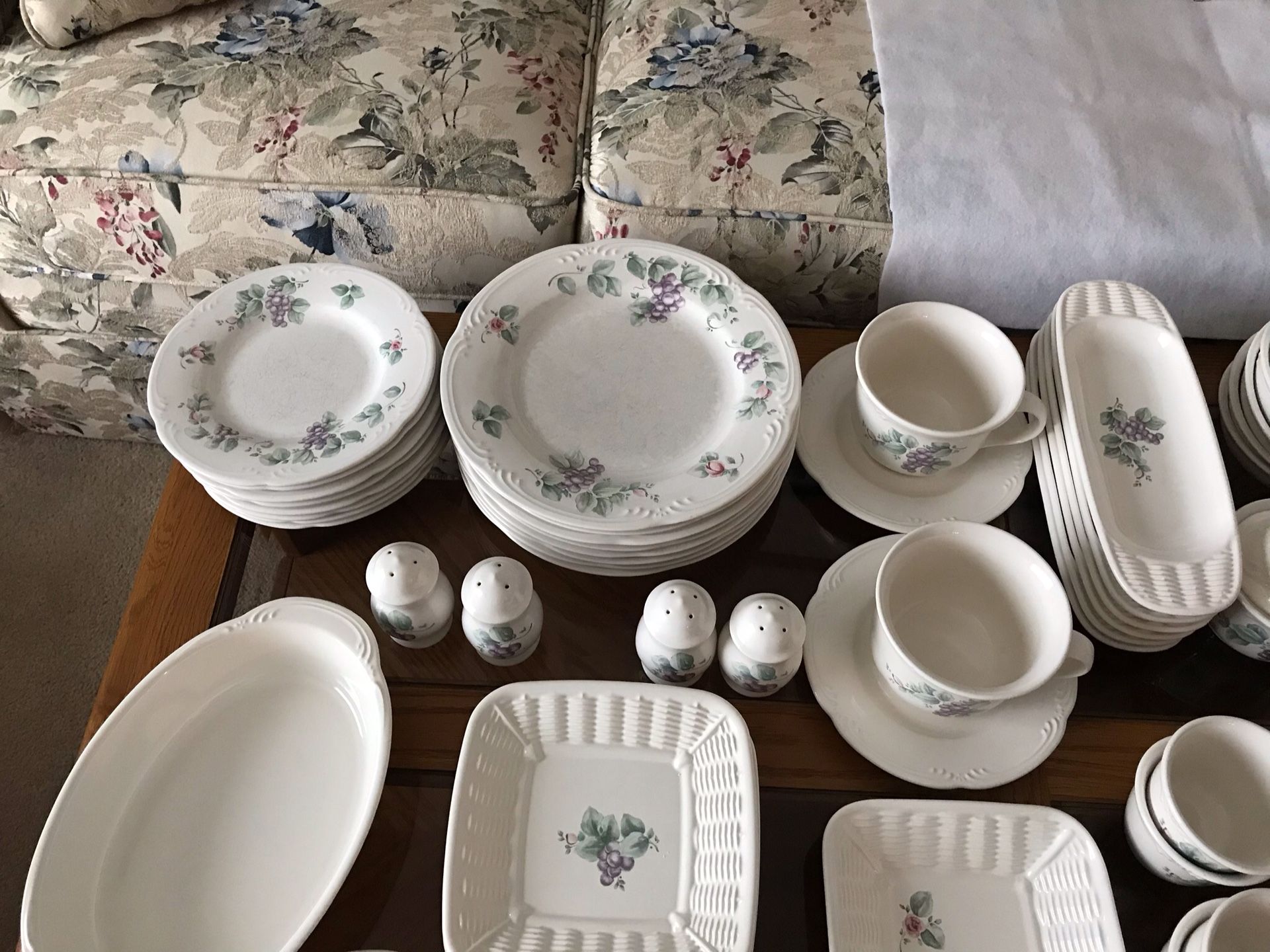 Pfaltzgraff Dishes